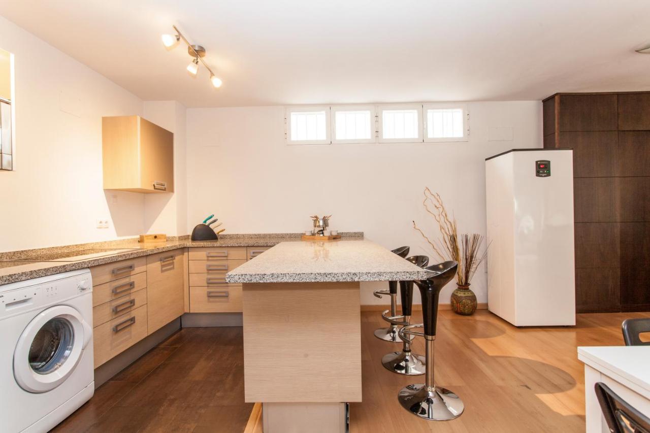 Lf Parking Incluido Amplio Loft En Barrio Santa Cruz Leilighet Sevilla Eksteriør bilde