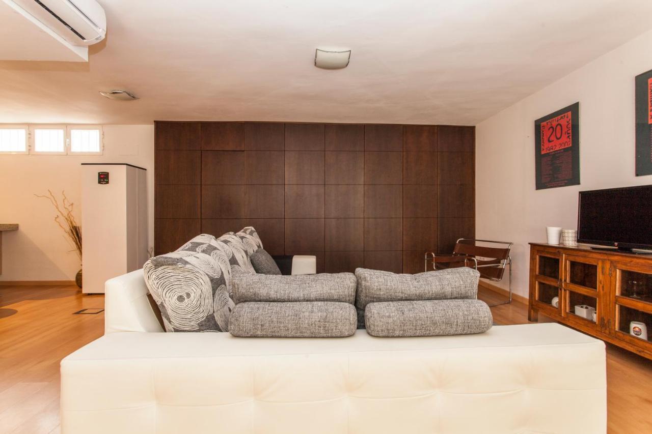 Lf Parking Incluido Amplio Loft En Barrio Santa Cruz Leilighet Sevilla Eksteriør bilde